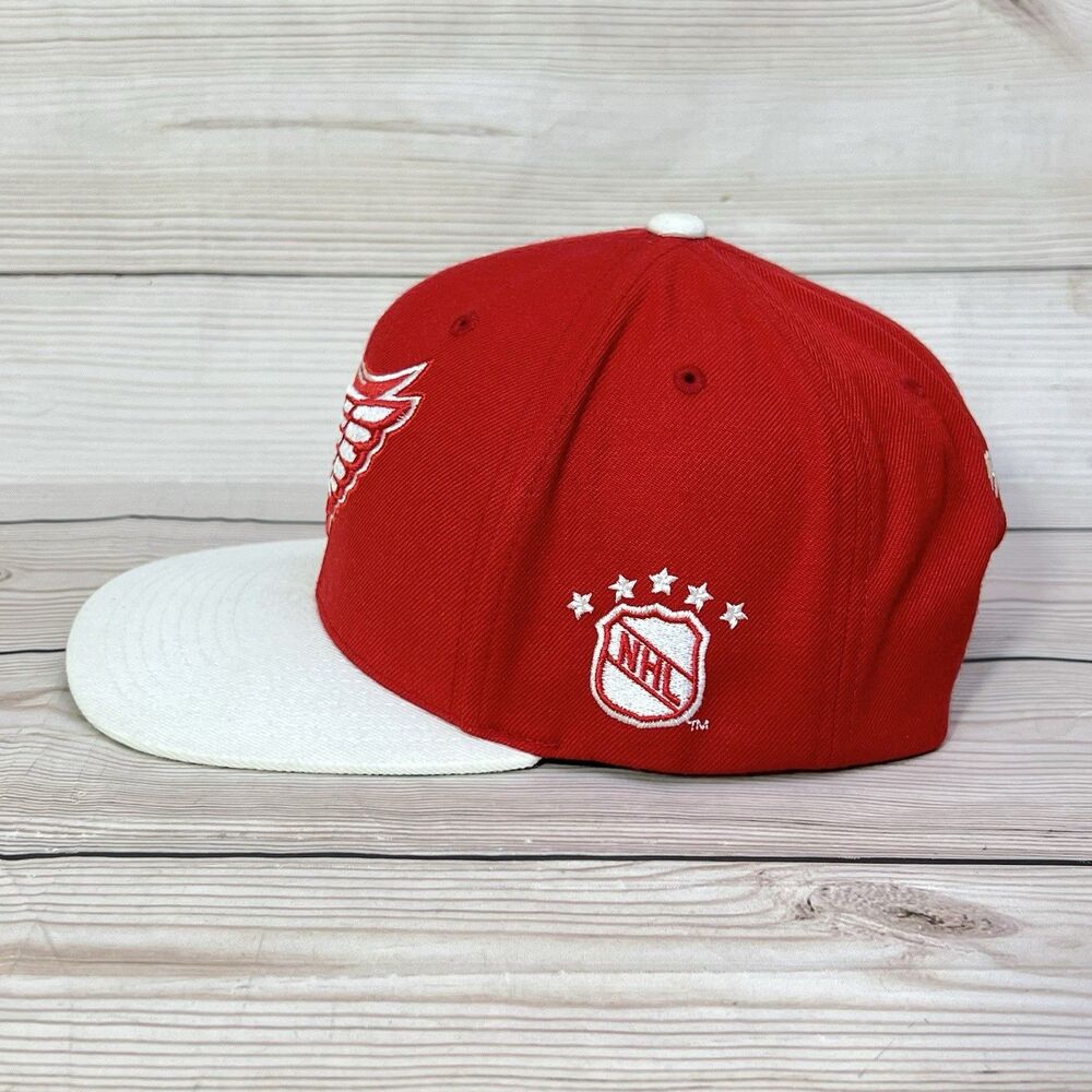 Mitchell & Ness Detroit Red Wings NHL Hat Flat Bill Snapback Cap Red White Logo - Picture 3 of 12